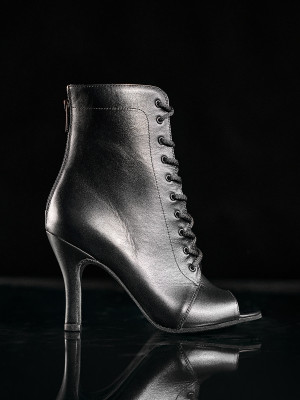 ВЗУТТЯ ХІЛС | ШКІРА | ЧОРНИЙ